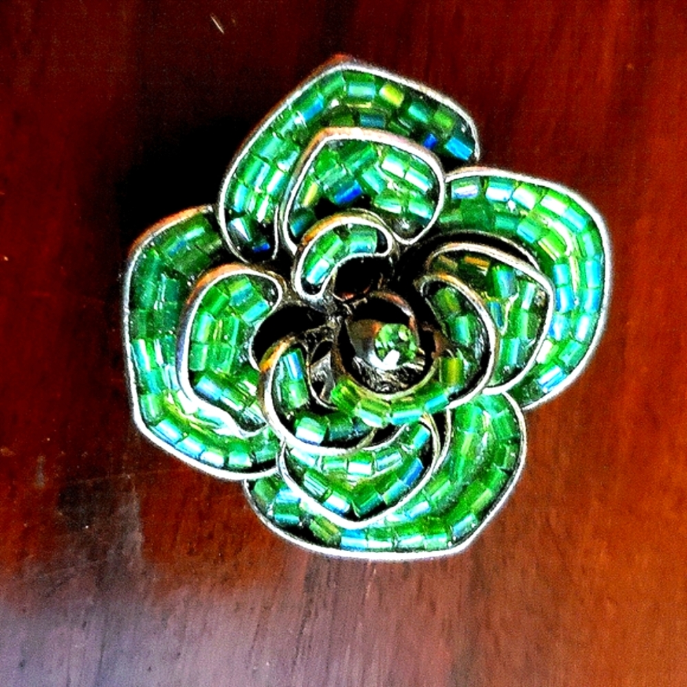 2/$25 Vintage green flower brooch